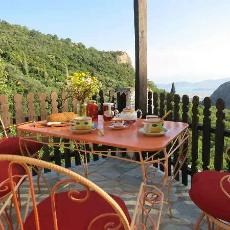 Koukourava Garden Villa Makrinitsa