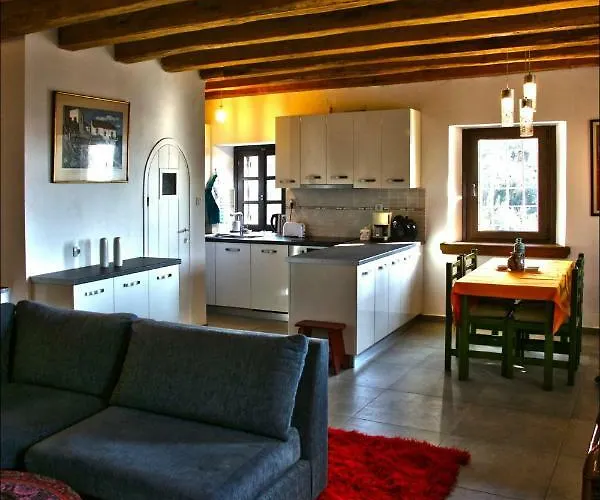 别墅 Koukourava Garden *